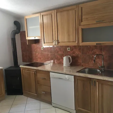 佩尔科维奇别墅公寓 麦米科